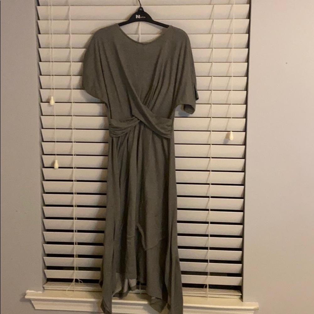 Green/grey long crossed dress